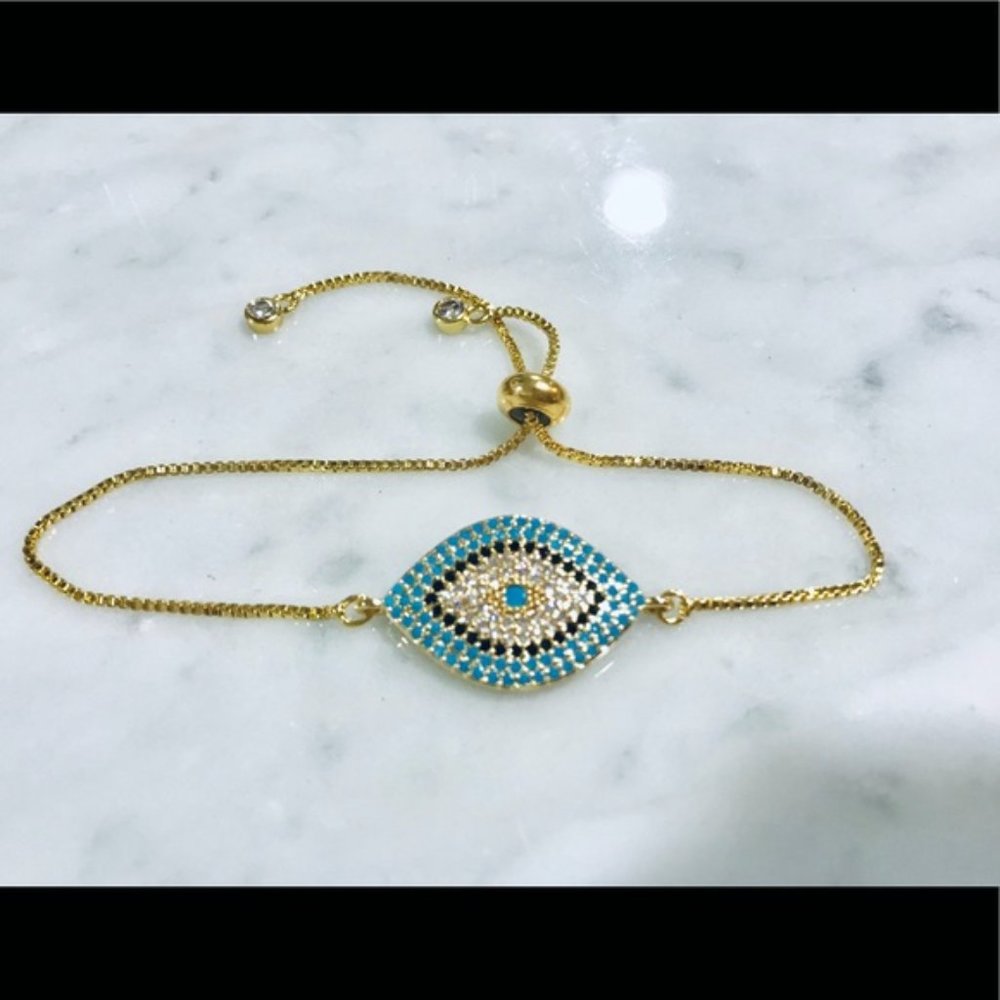 NEW! Evil Eye Bracelet - Picture 3 of 8